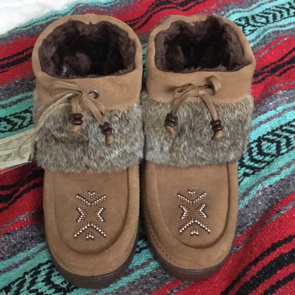 Manitobah Mukluks